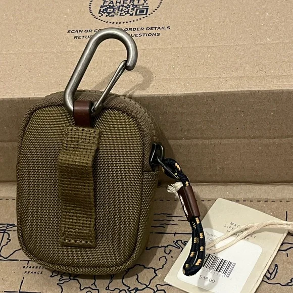 Faherty Men’s Mini Bag - Picture 3 of 4